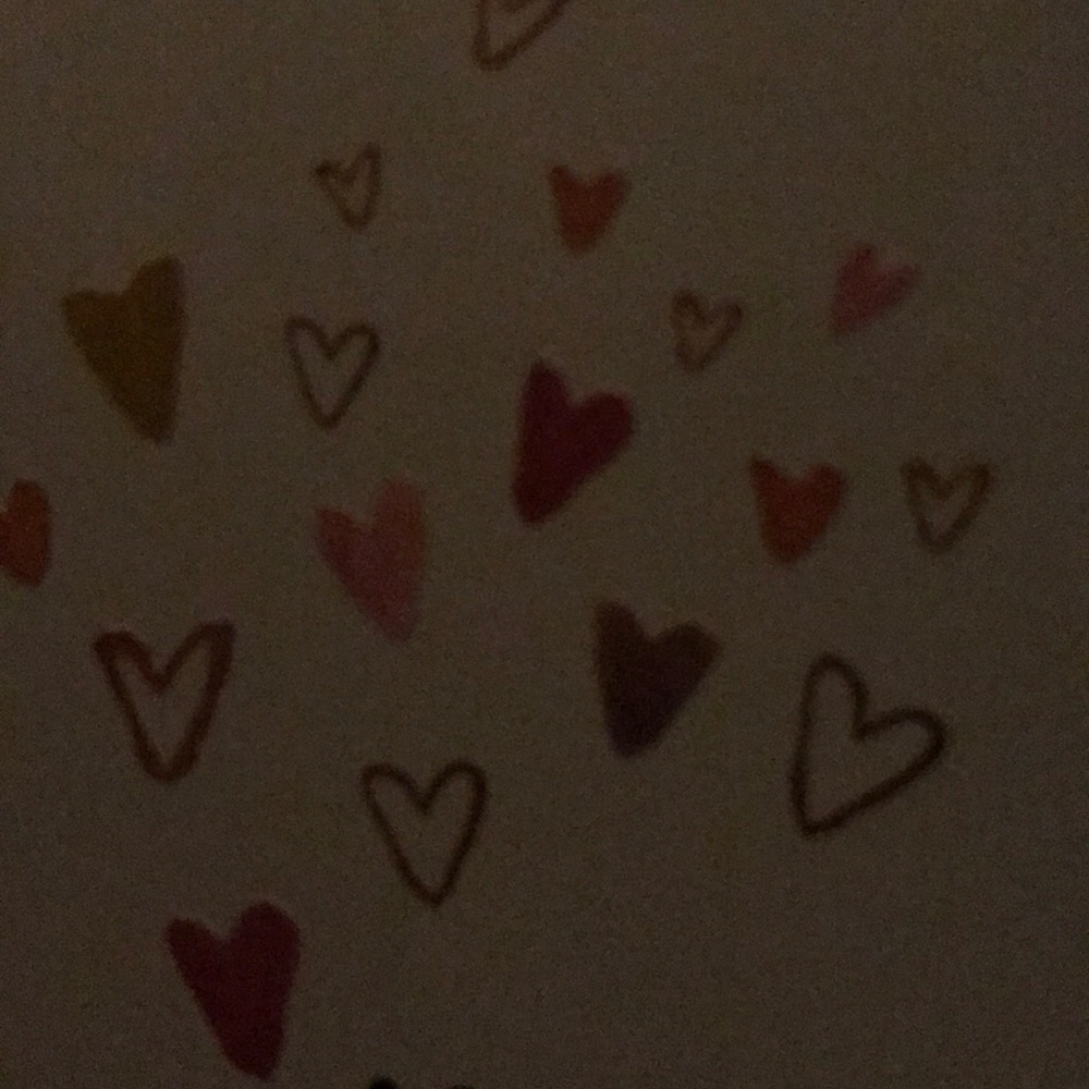 Meet your Posher, Cerise